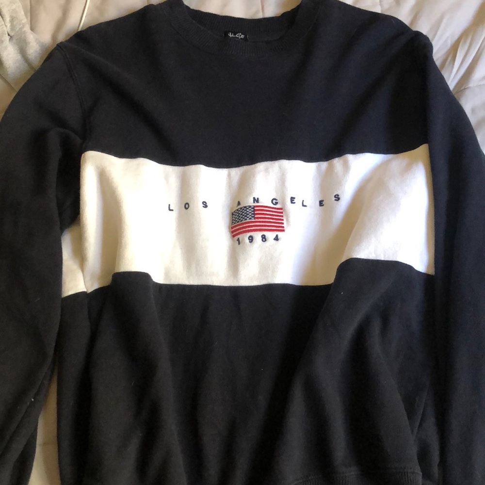 brandy melville crewneck